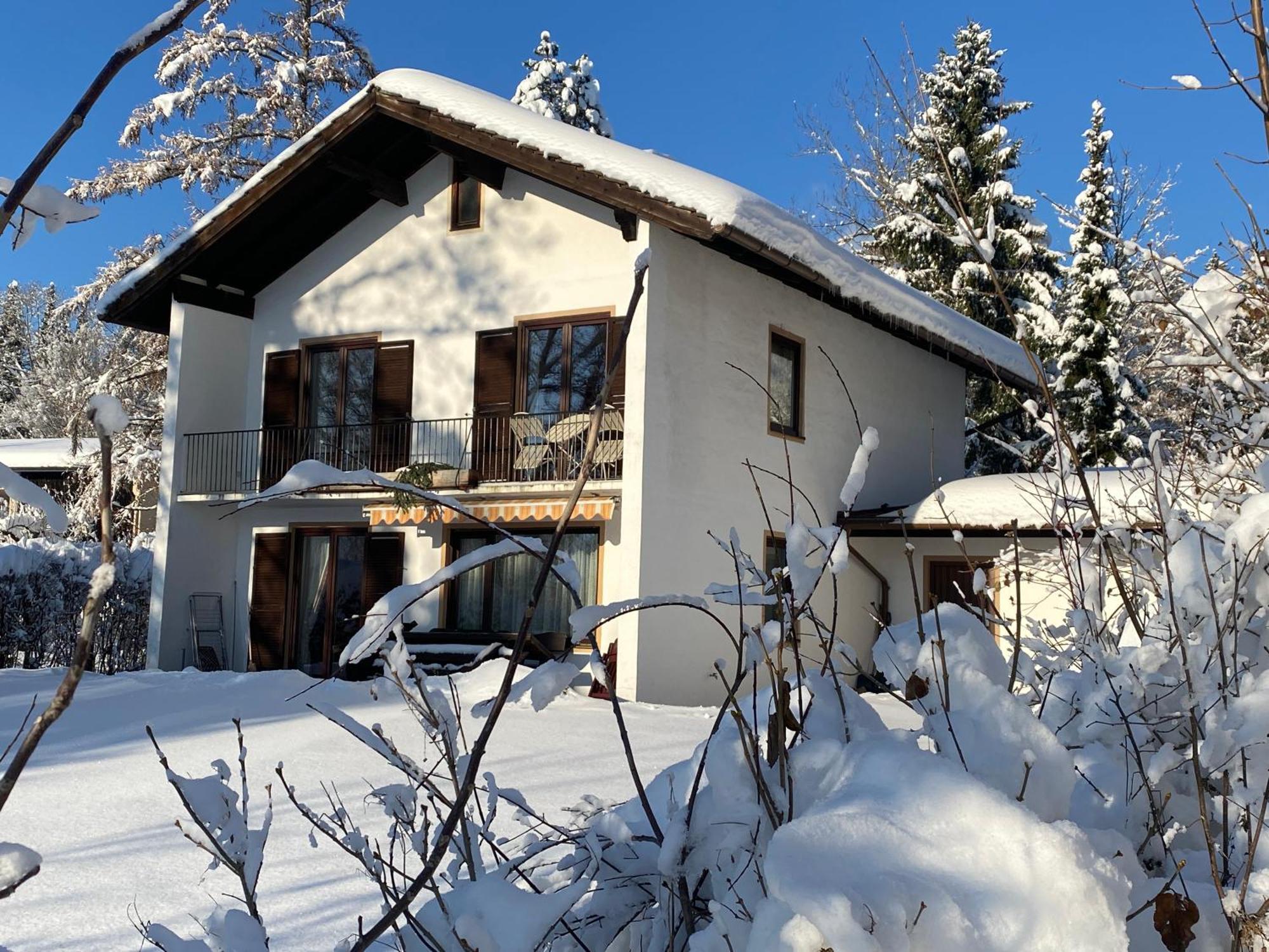 אינזל Ferienhaus Endroes - Chiemgau Karte מראה חיצוני תמונה